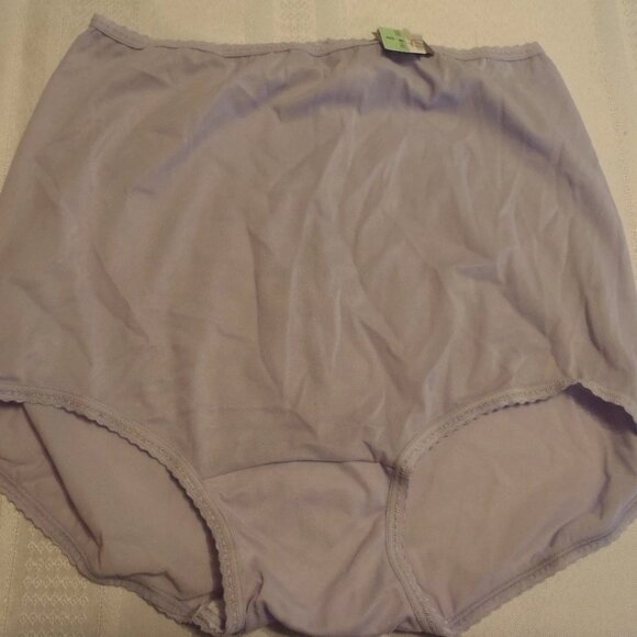 BALI Size 7 Nylon Panty Brief NWT 2633 Laven Moon color - Picture 1 of 2